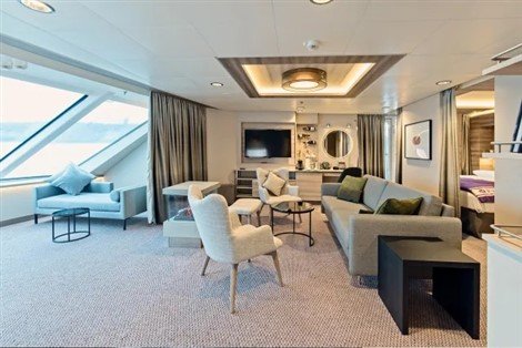 XL Suite Roald Amundsen